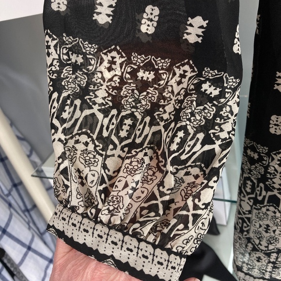 🆕 JAPNA ROMPER 🧉 VACATION READY!! - Picture 7 of 10